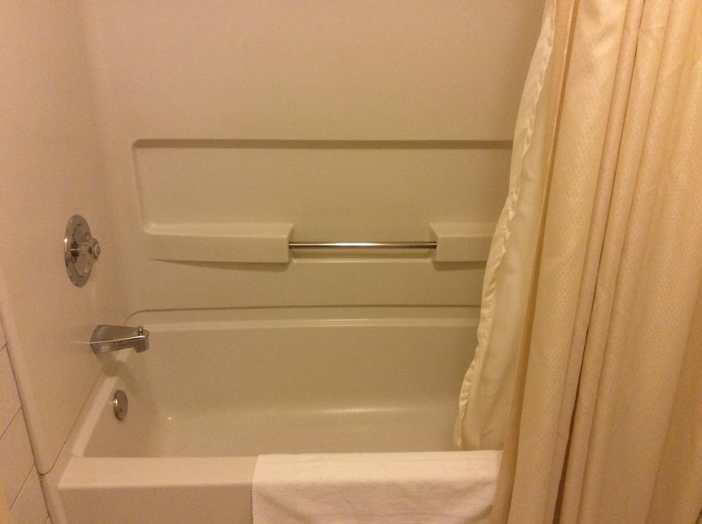 Hotel Travelodge By Wyndham Victoriaville Pokój zdjęcie