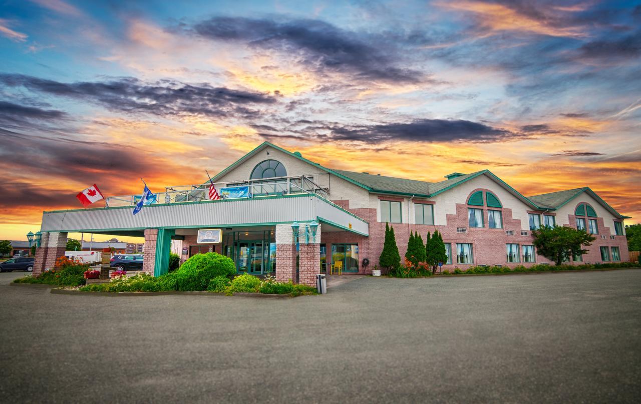 Hotel Travelodge By Wyndham Victoriaville Zewnętrze zdjęcie