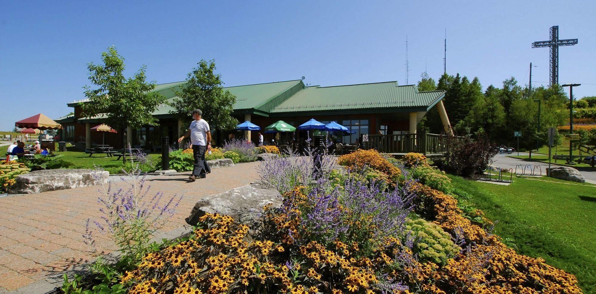 Hotel Travelodge By Wyndham Victoriaville Zewnętrze zdjęcie